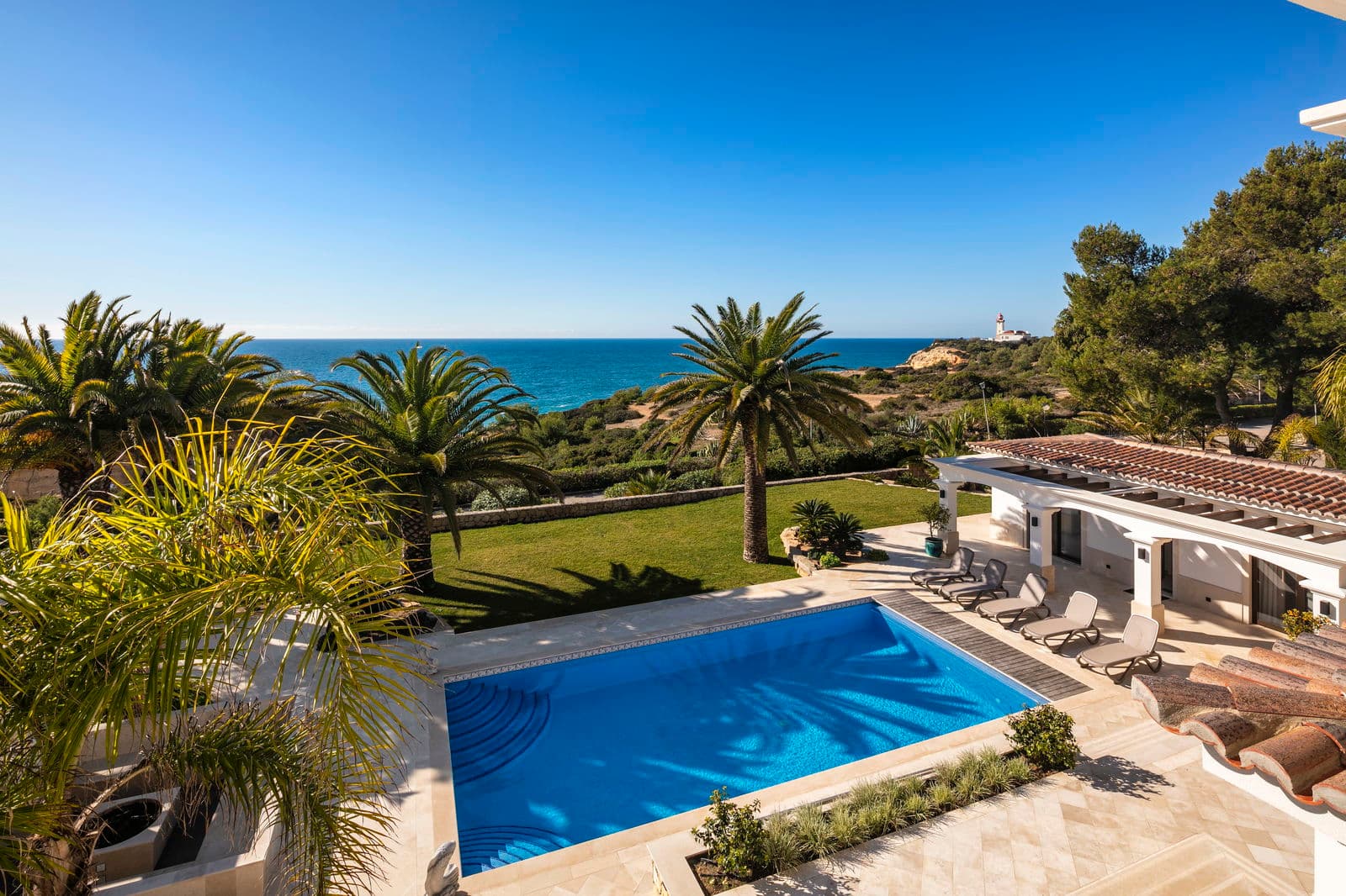 Ceu branco - Luxury Villa - Completed Image 1